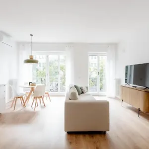  Appartamento Luxury 2 Bedroom Apartament, Close To San Siro, Fiera And 10 Min Metro To Duomo